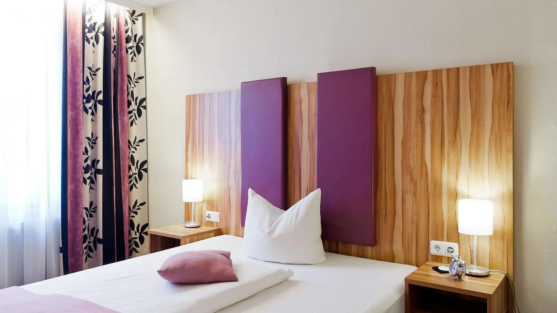 Arthotel Ana Style Augsburg 4*,
